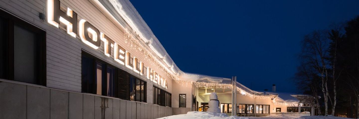 Vastaanottovirkailija, talvi, Lapland Hotels Hetta