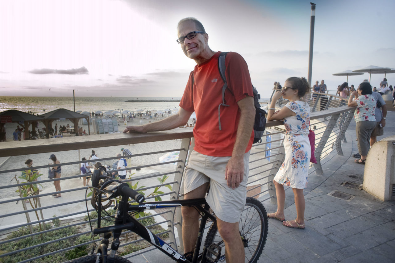 Maurice uit Jaffa verafschuwt e-bikes.
