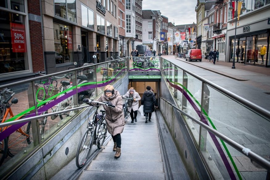 Fietsenstalling in de Kerkstraat