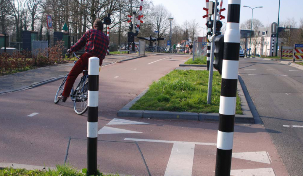 geen haakse bocht!