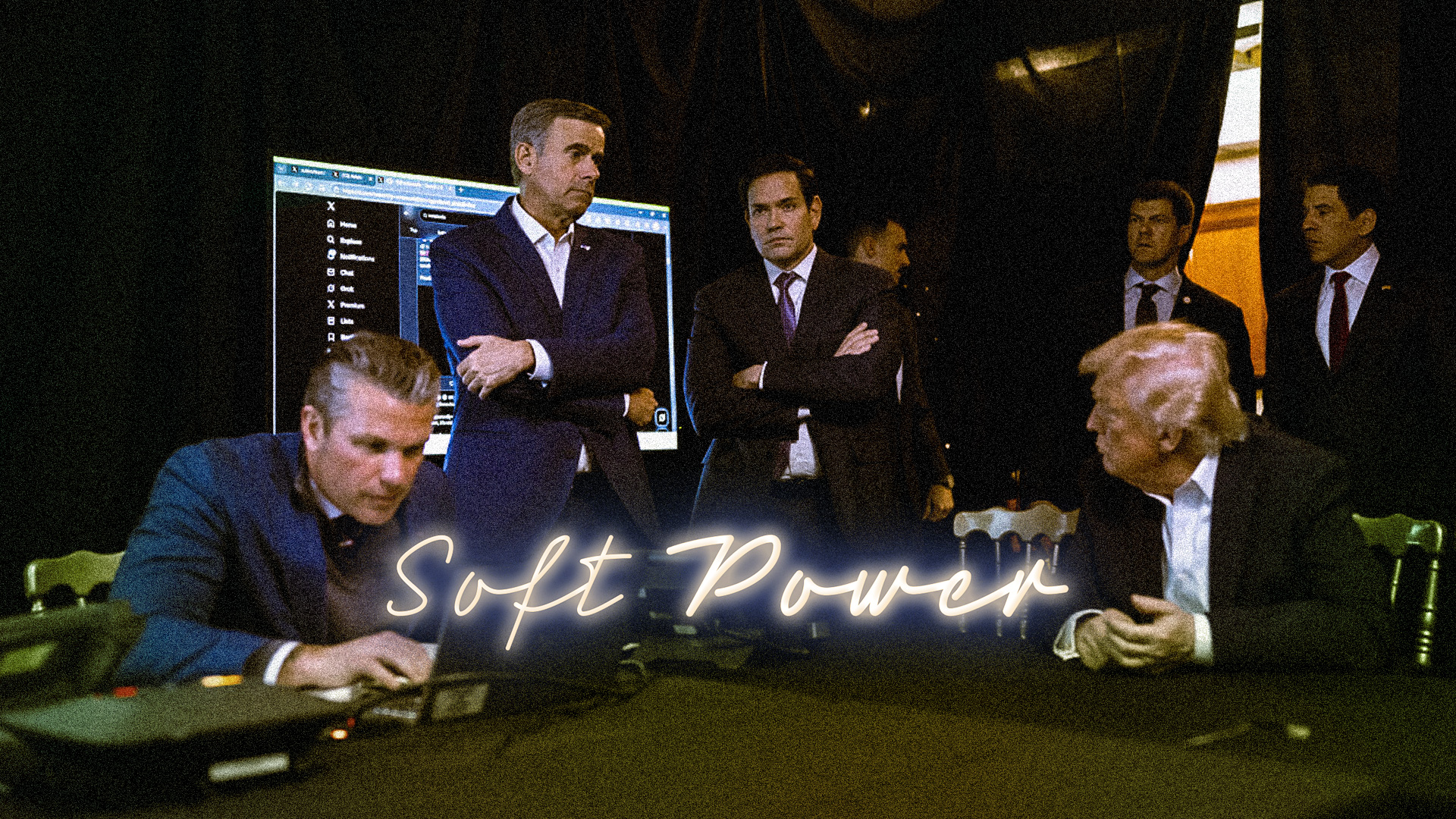 Junge auf Leiter vor Wolkenhimmel | Bild: Unsplash