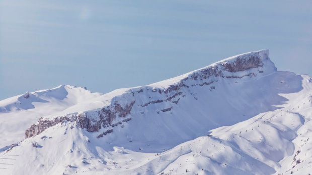 Bild: Der Hohe Ifen im Kleinwalsertal / Rechte: picture alliance / Westend61 | Michael Malorny, Rechte:: BR/Josef Bayer, Montage: BR