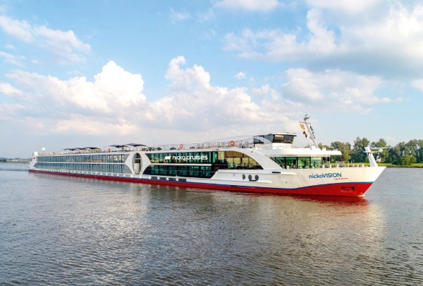 600 pixels wide image