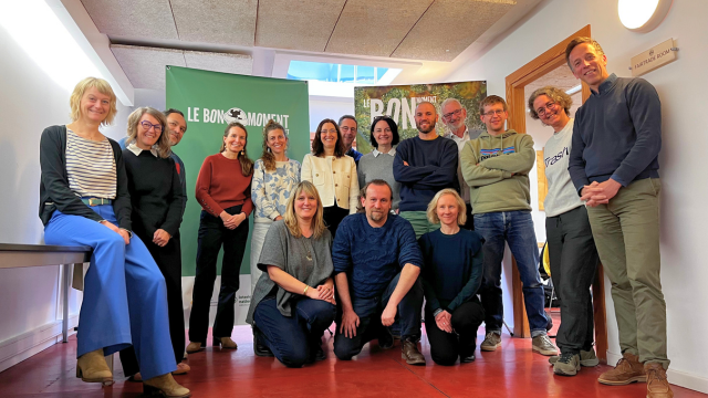 5 juin 2023, Face aux représentant.e.s des communes que nous avions réuni.e.s, Olivier de Schutter, parrain de Be Planet, nous expliquait l’importance des initiatives citoyennes sur le territoire communal.