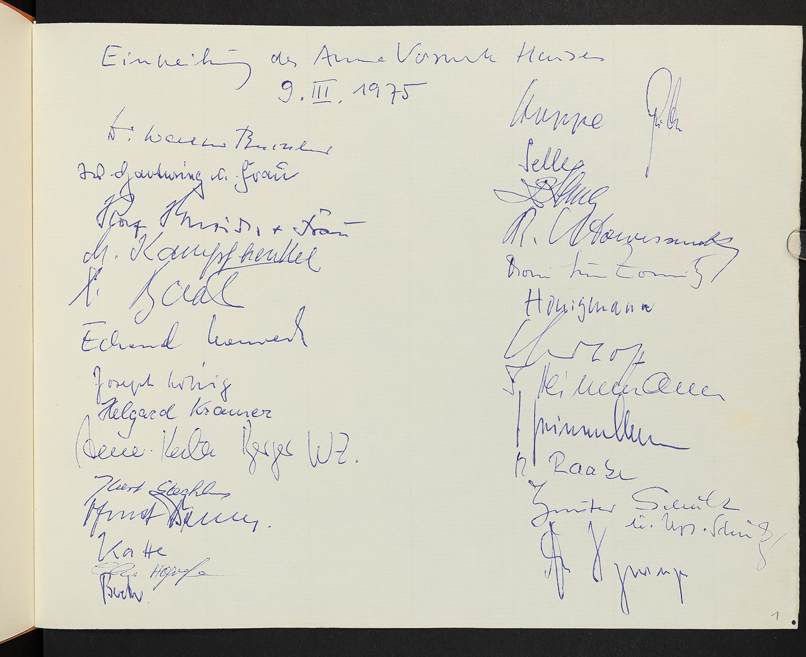 The guestbook of the Anna Vorwerk House: For 50 years, fellows have been leaving their mark in Wolfenbüttel