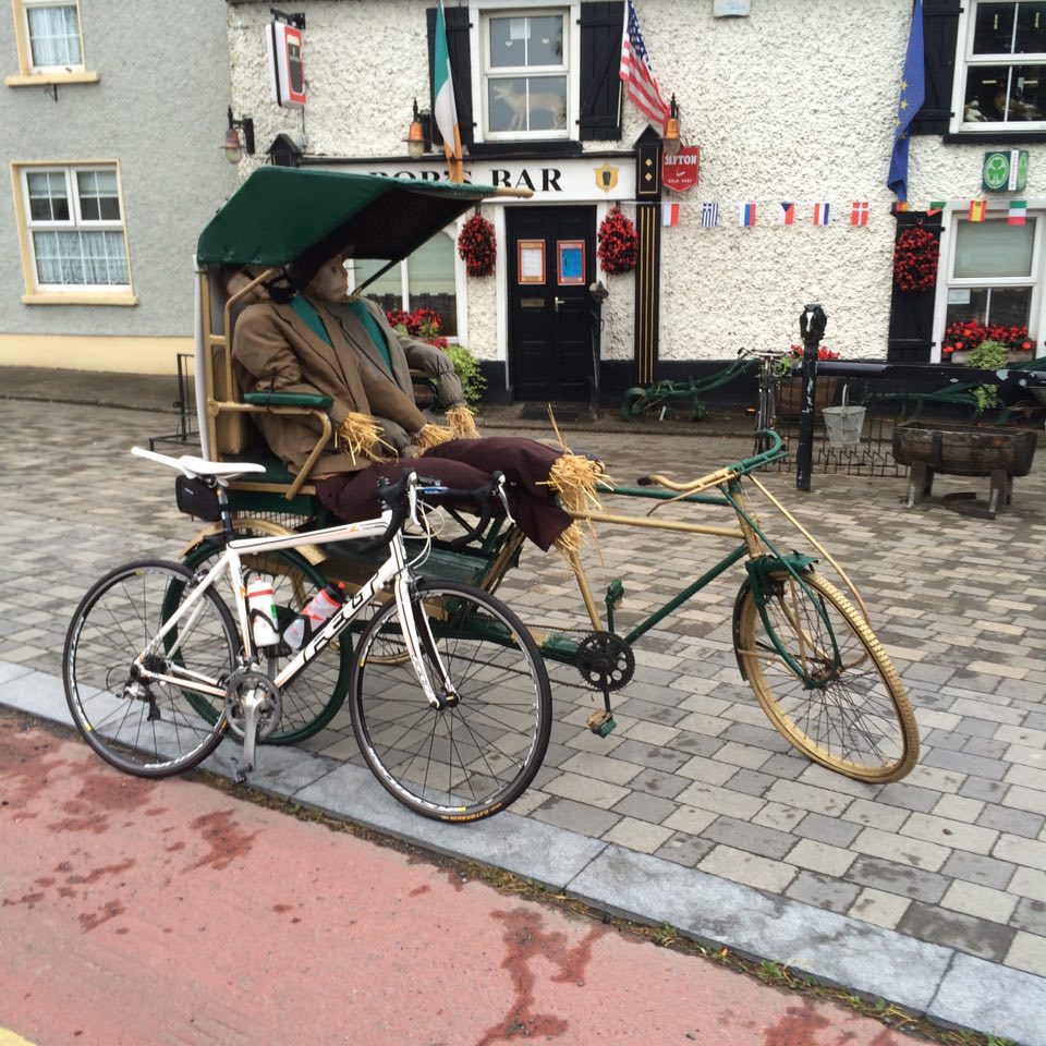 Two dummies in a bike drawn carriage in Durrow.