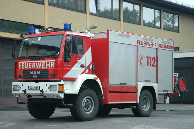 Duisburg watertender MAN LE14.280