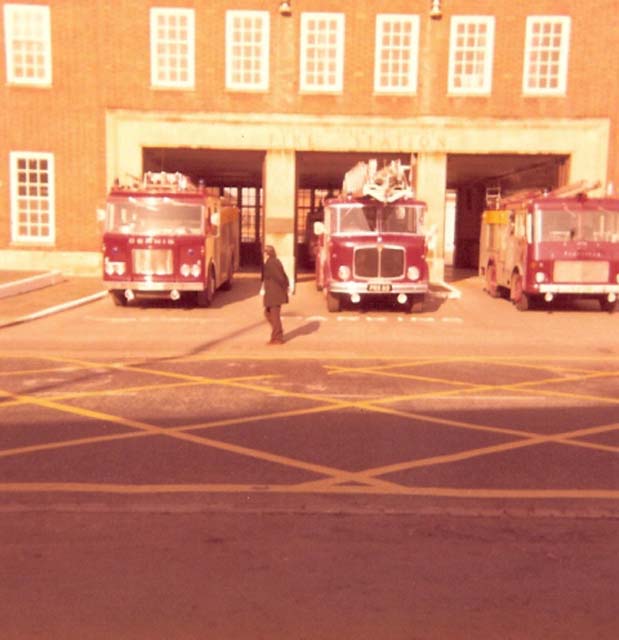 Front view of Caversham Road 1977