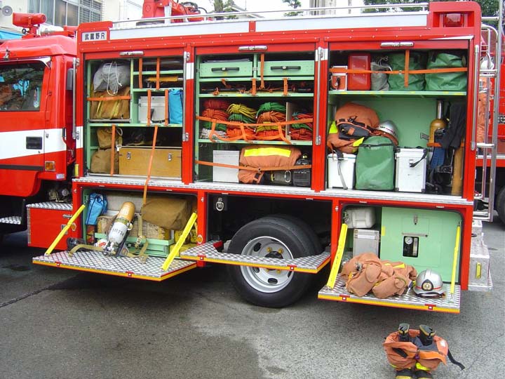 Tokyo Fire Department  Isuzu Rescue 8th district