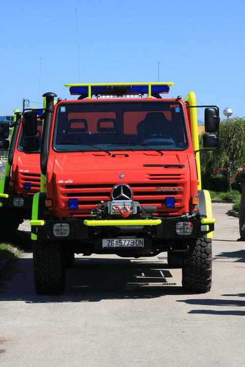 Photo of Fire brigade Zagreb Mercedes Unimog 