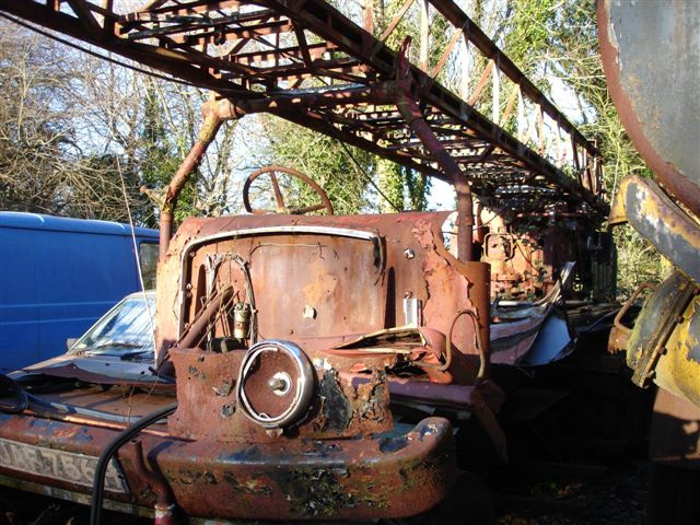 Leyland Metz TL remains