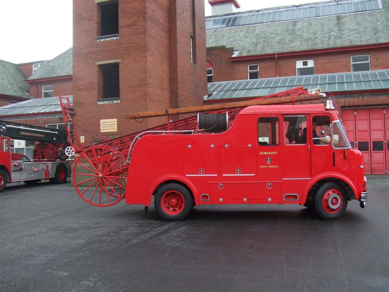 Fire Engines Photos AEC/Merryweather Pump Escape