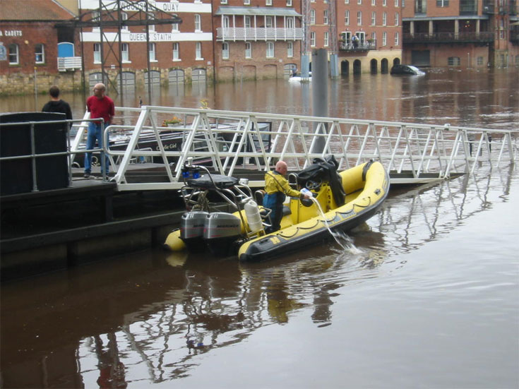 Fire Engines Photos Rescue boat on a flooded river Ouse