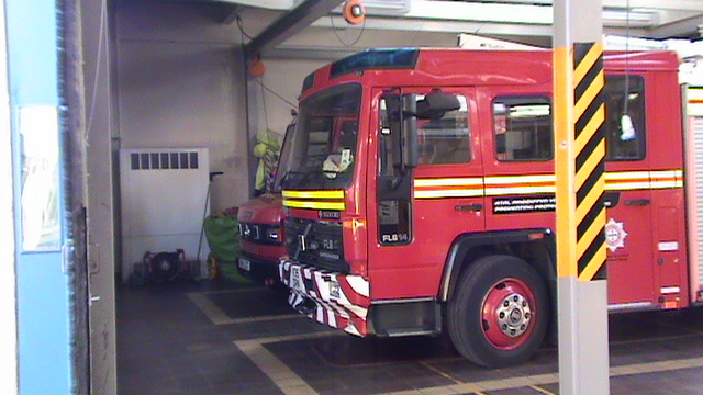 colwyn bay retained 2001 reg (v35 drn)