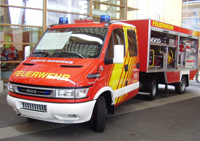 Iveco-Magirus Multitrailer front