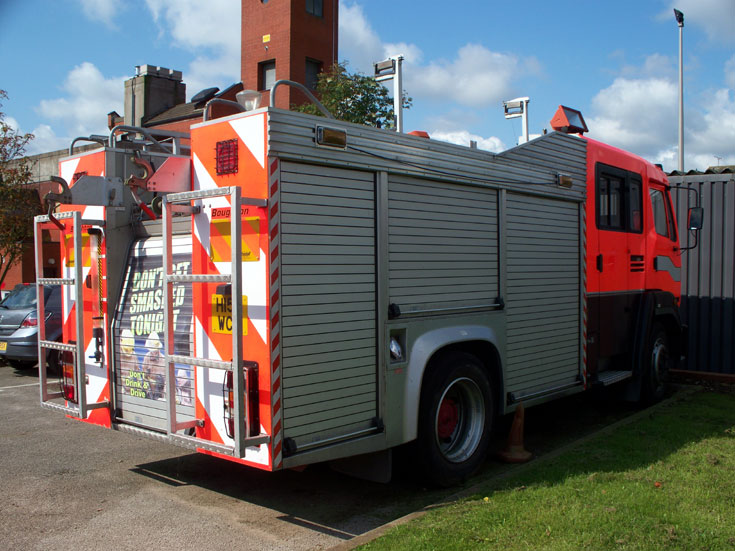 Ex-Lancashire LEYLAND pump at Staffordshire FRS