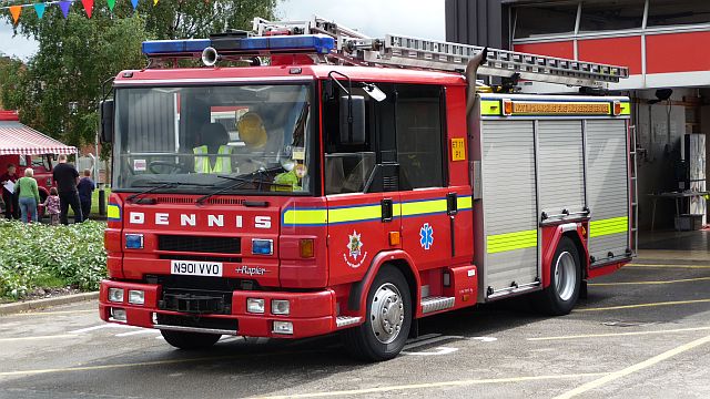 Mistertons Dennis Rapier
