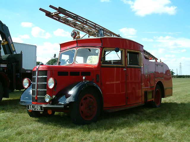 1939 Bedford MLZ 