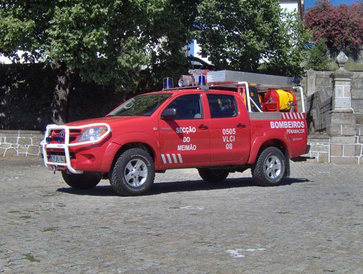 Bombeiros de Voluntarios de Penamacor Toyota