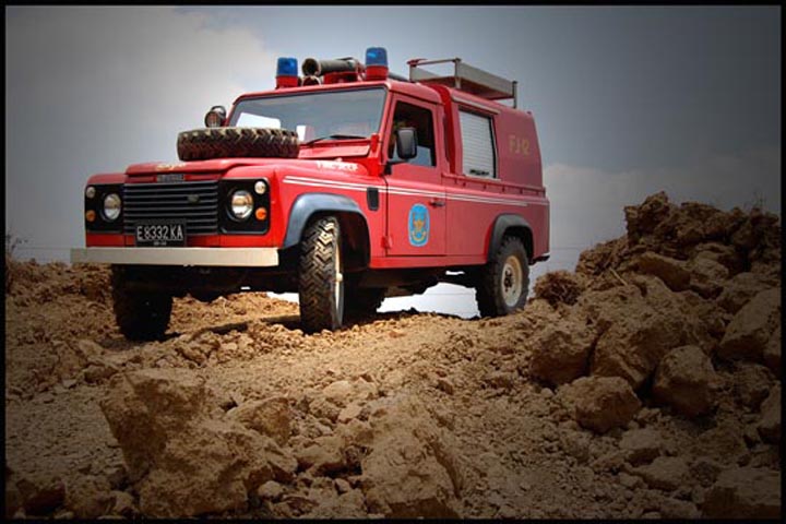 LandRover Ziegler Indonesia - E8332KA