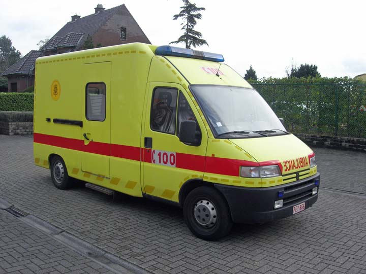 Brandweer Sit-Gillis-Waas Ambulance