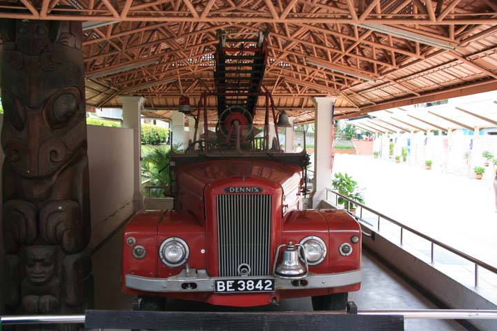 Dennis Fire engine BE3842 at National Museum