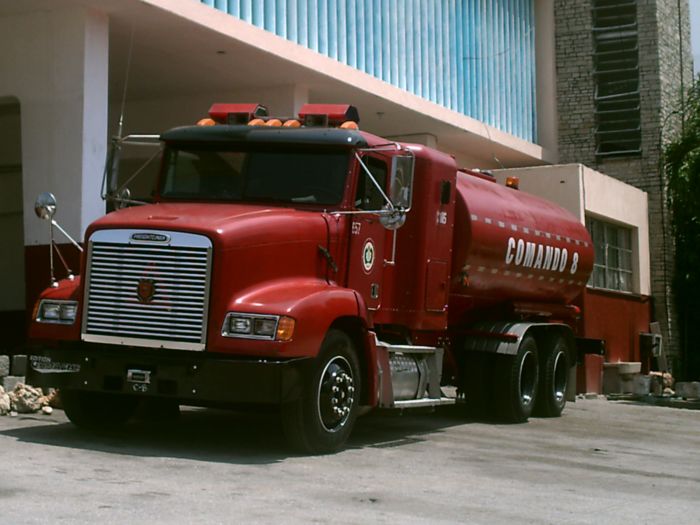 Freightliner tanker, Havana, Cuba