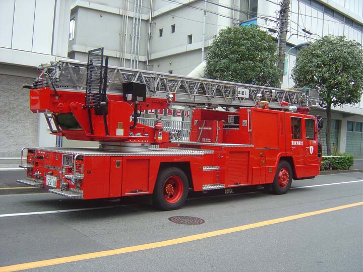 Tokyo FD Hino Morita 30m Turntable ladder Hongo