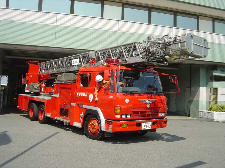 Photo of Tokyo FD Hino Morita Turntable ladder