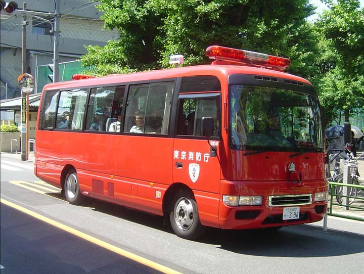 Tokyo Fire department Nissan staff bus 