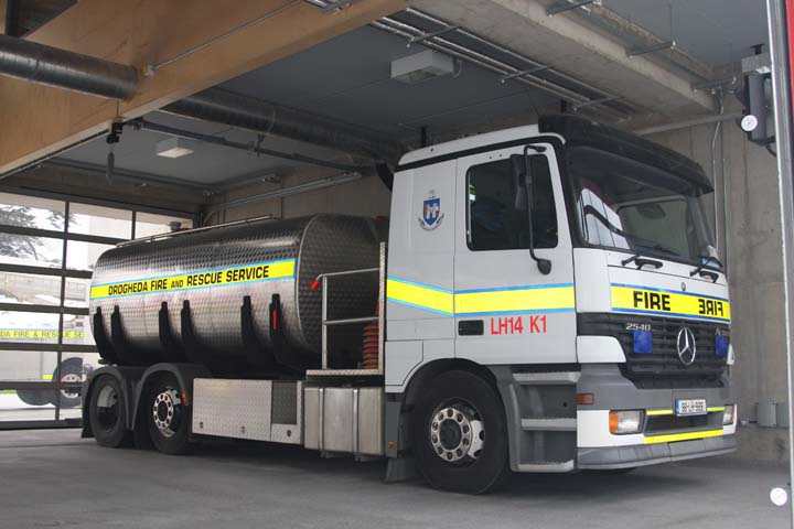 Drogheda Fire & Rescue  Mercedes Benz Actros 