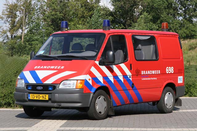 L-V Ford Transit