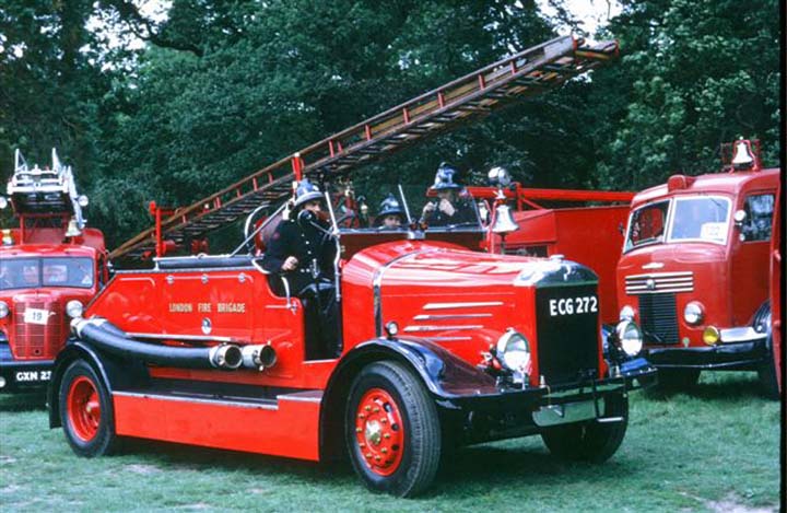 Dennis ECG272  ex-Winchester