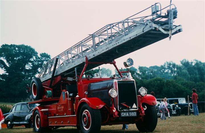 Leyland Merryweather GKA 983