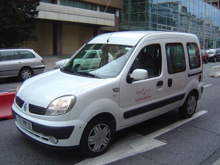 Lyon Renault Kangoo all purpose vehicle