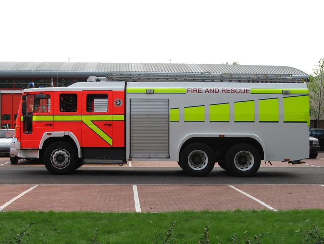 volvo-water-tender-tanker-at-aylesbury