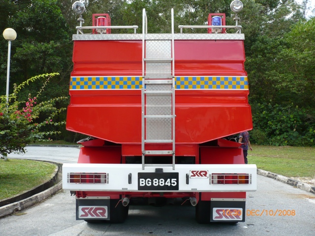 Rear view of the Volvo FL10/SK Fire WRT6