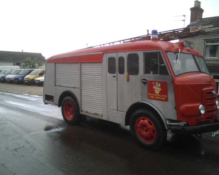 1959 Commer Karrier Gamecock Fire engine
