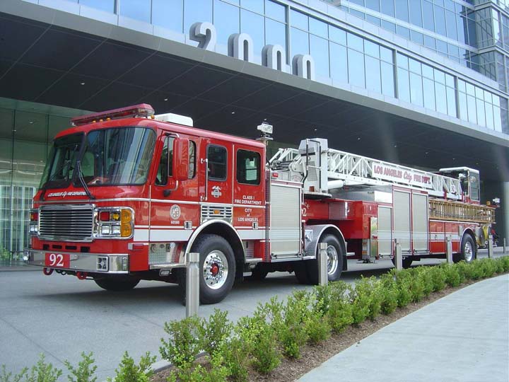 fire-engines-photos-picture-of-la-city-fire-department-truck-92