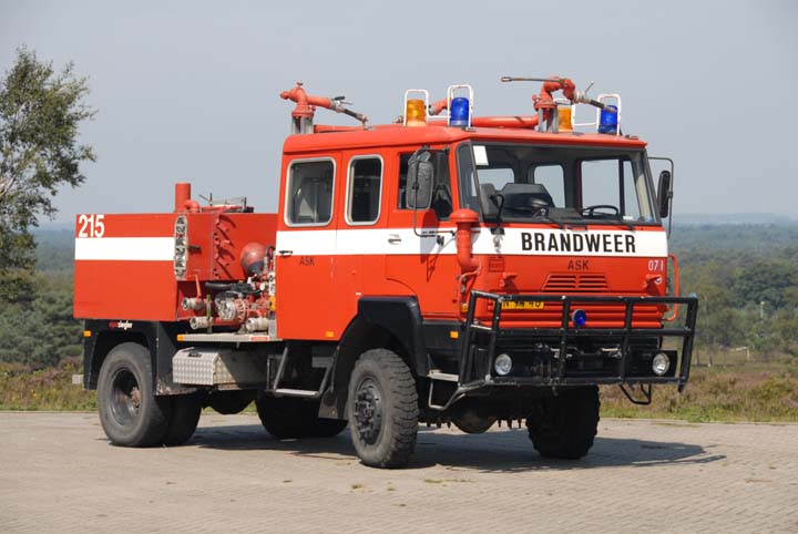 Royal Dutch Army ASK DAF YA5442DT385