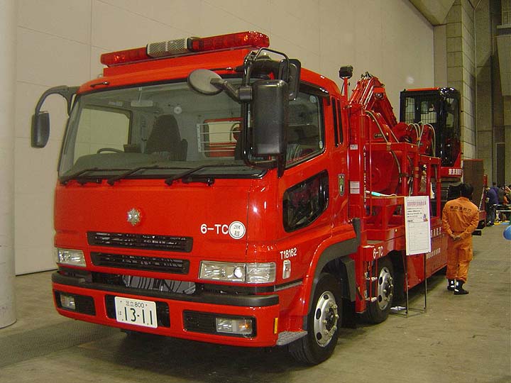 Tokyo FD (Adachi) Mitsubishi Transporter