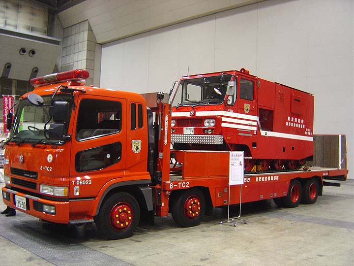 Mitsubishi Transporter Hyper Rescue 8 Tachikawa
