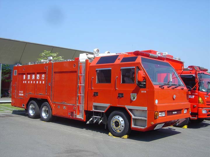 Tokyo FD Tachikawa Heavy Chemical pumper Isuzu