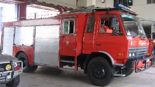 Malaysia Water Tender - Side Shot