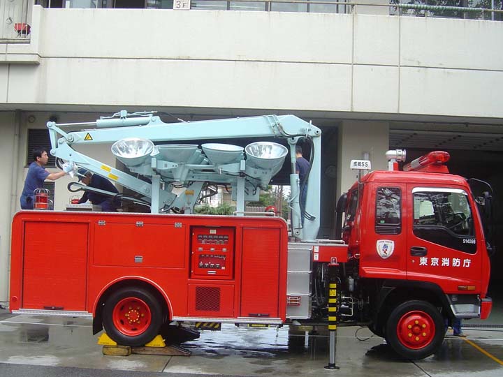 Tokyo FD Seijo FS Isuzu Lightmast
