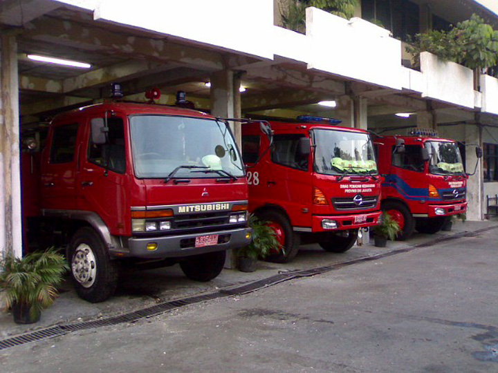 Three appliances at Jakarta Priok station