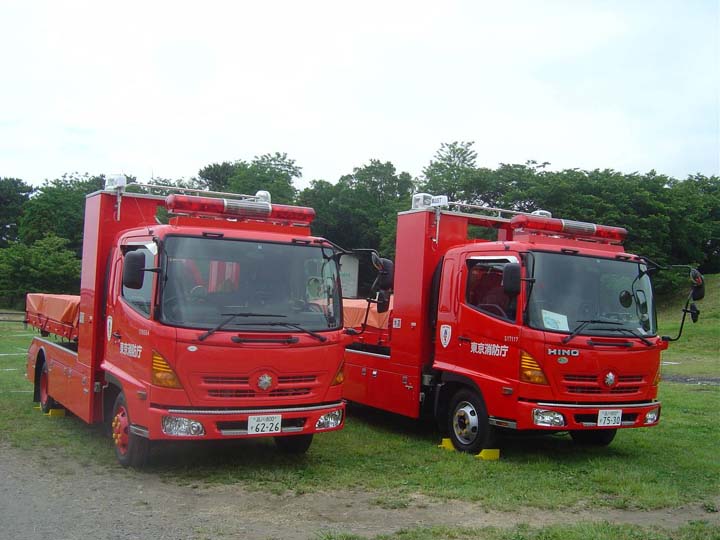 Tokyo FD Hino Prime movers