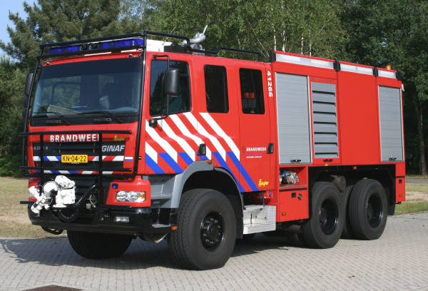 Royal Dutch Army Ginaf X3335S watertender