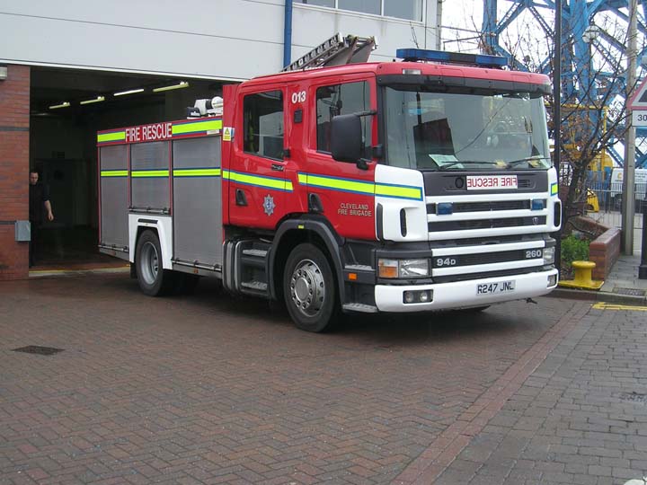 Cleveland Fire brigade Scania R247JNL