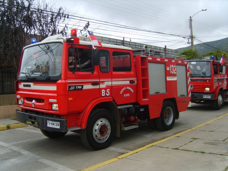 Cuerpo de Bomberos ILLAPEL Renault Camiva